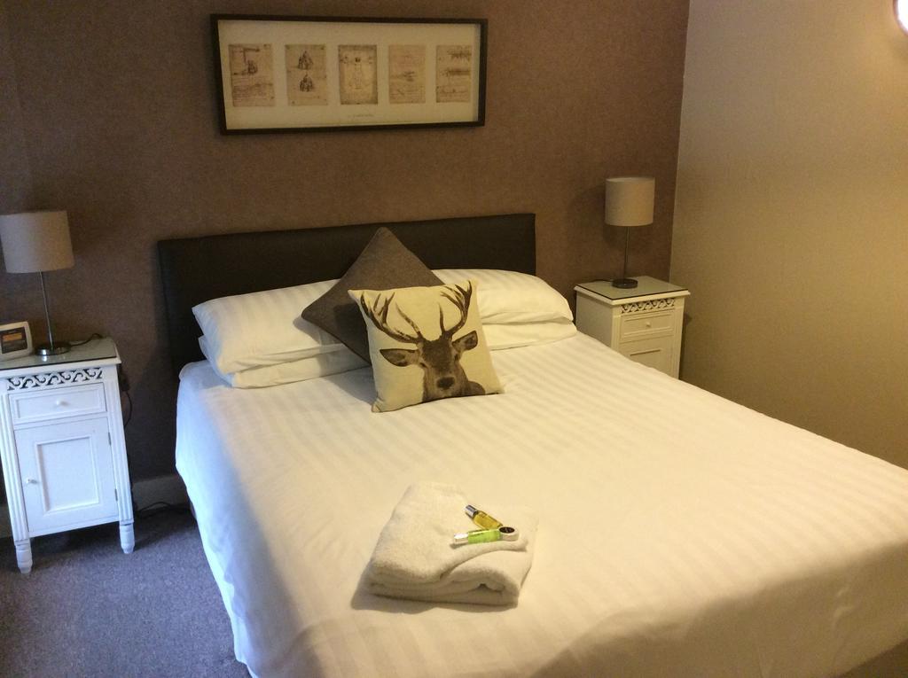 Hotel Hambro Arms Milton Abbas Pokój zdjęcie