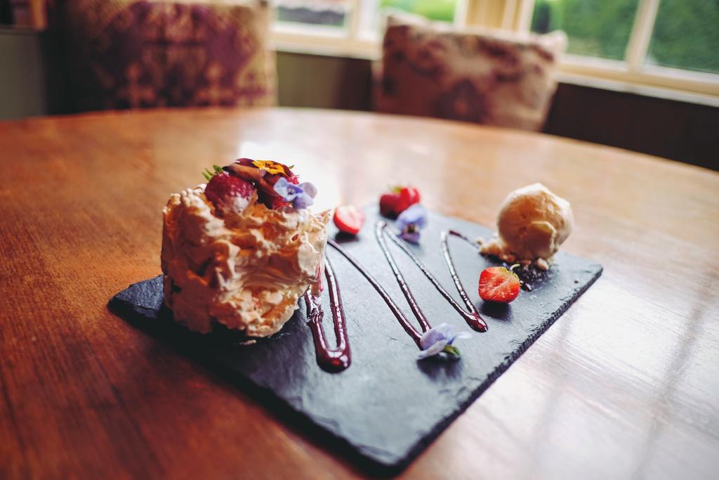 Hotel Hambro Arms Milton Abbas Zewnętrze zdjęcie