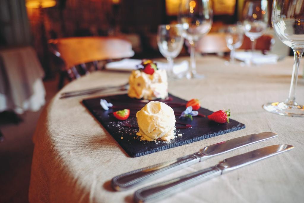 Hotel Hambro Arms Milton Abbas Zewnętrze zdjęcie