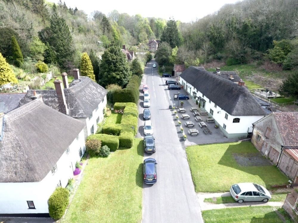 Hotel Hambro Arms Milton Abbas Zewnętrze zdjęcie